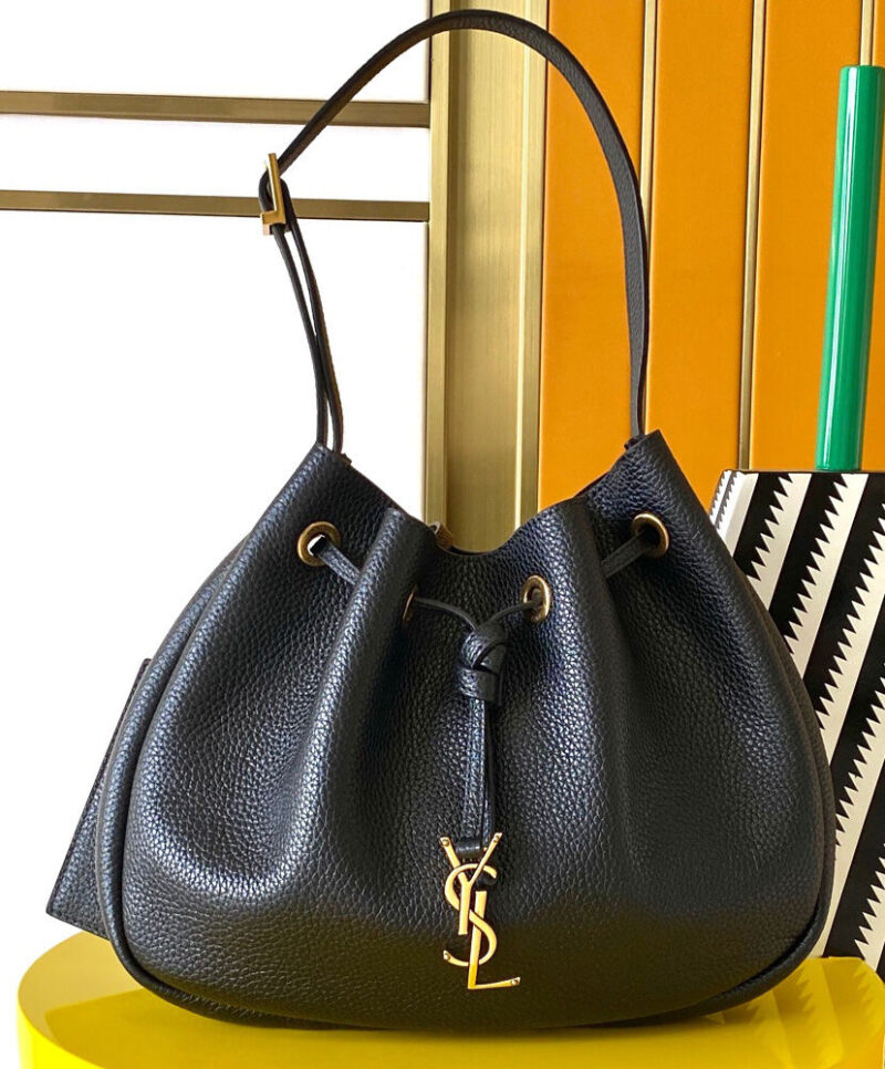 Saint Laurent Paris Vii Small Hobo In Grained Leather Black